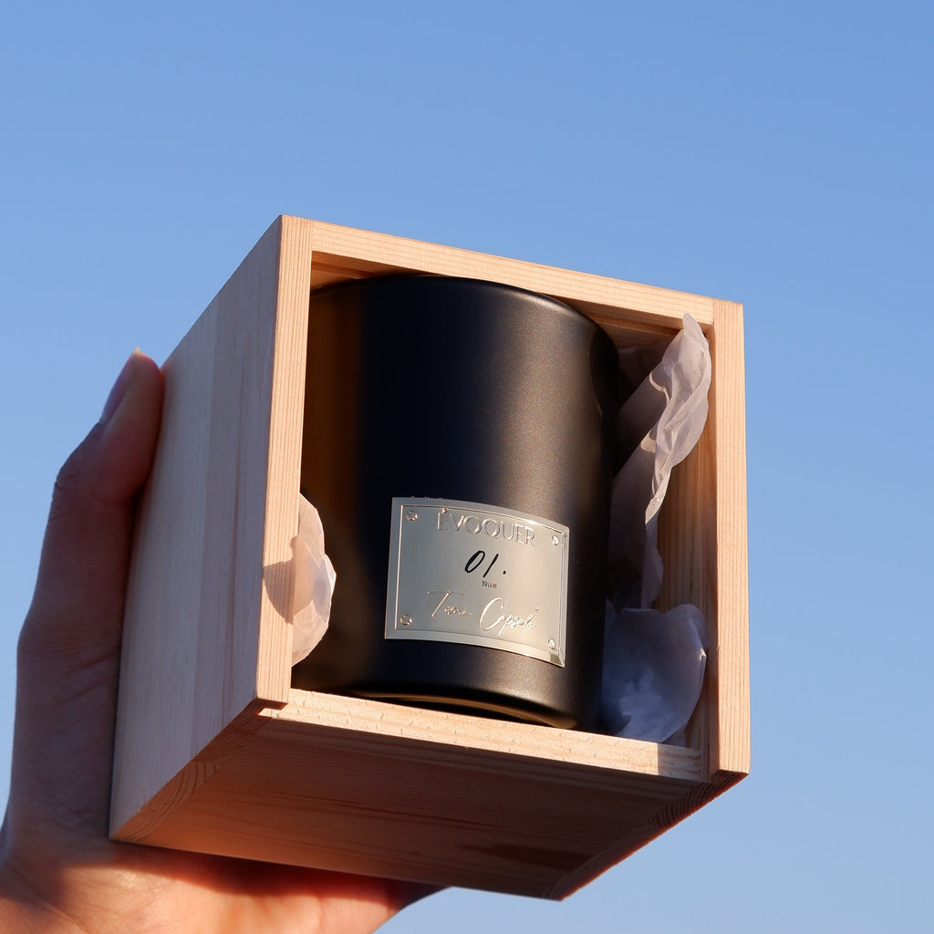 01. Nue Time Capsule Candle